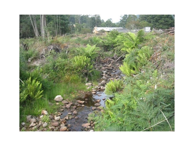 130 Dial Road, Penguin TAS 7316