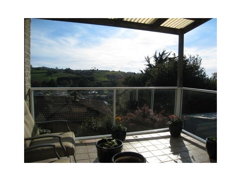 25 Quinn Street, Penguin TAS 7316