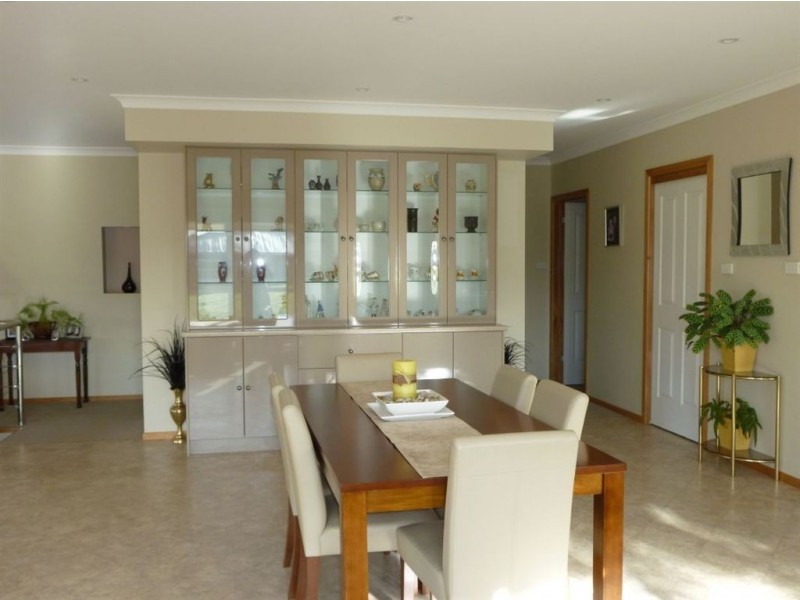 2 Holliview Way, Ulverstone TAS 7315