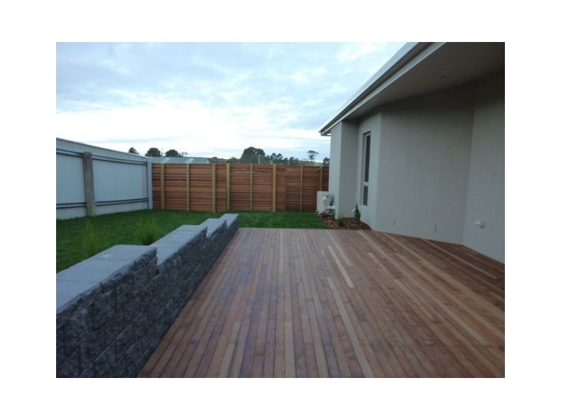 2 Berkshire Parade, Penguin TAS 7316