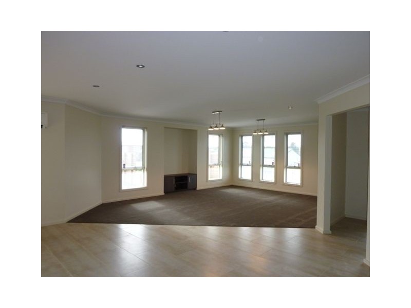 2 Berkshire Parade, Penguin TAS 7316