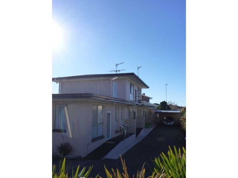 4/3 Main Street, Ulverstone TAS 7315