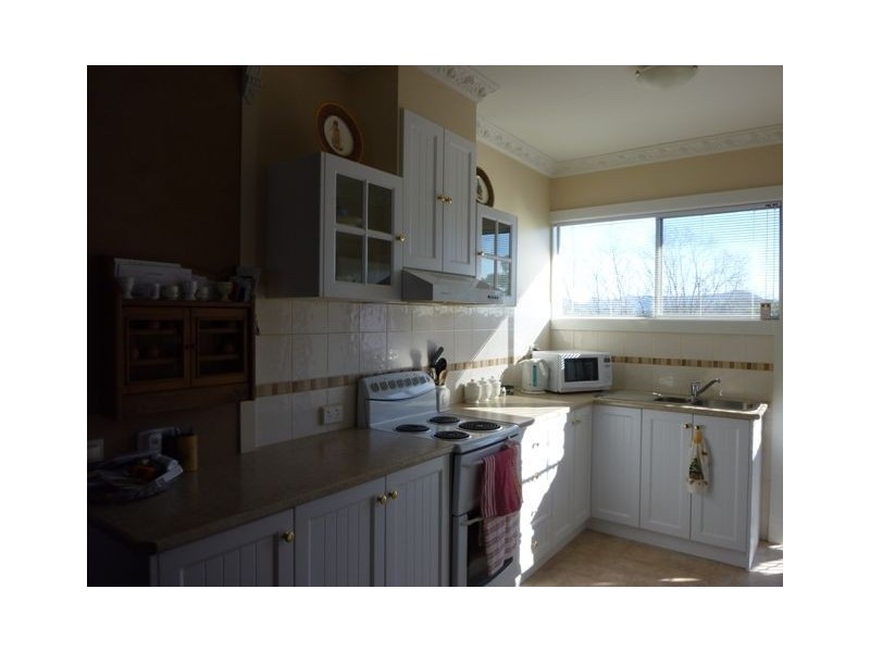 4/3 Main Street, Ulverstone TAS 7315