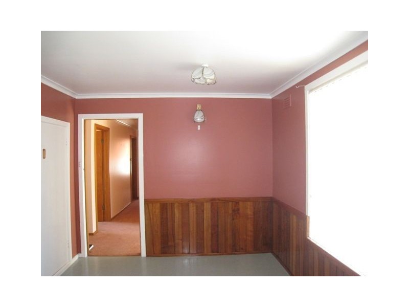 7 Yaxley Street, Penguin TAS 7316