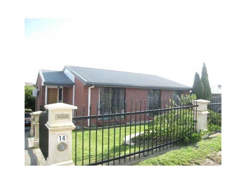 14 Warreen Drive, Penguin TAS 7316