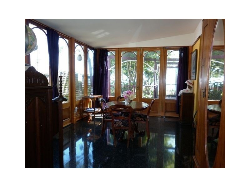 124 Main Road, Penguin TAS 7316