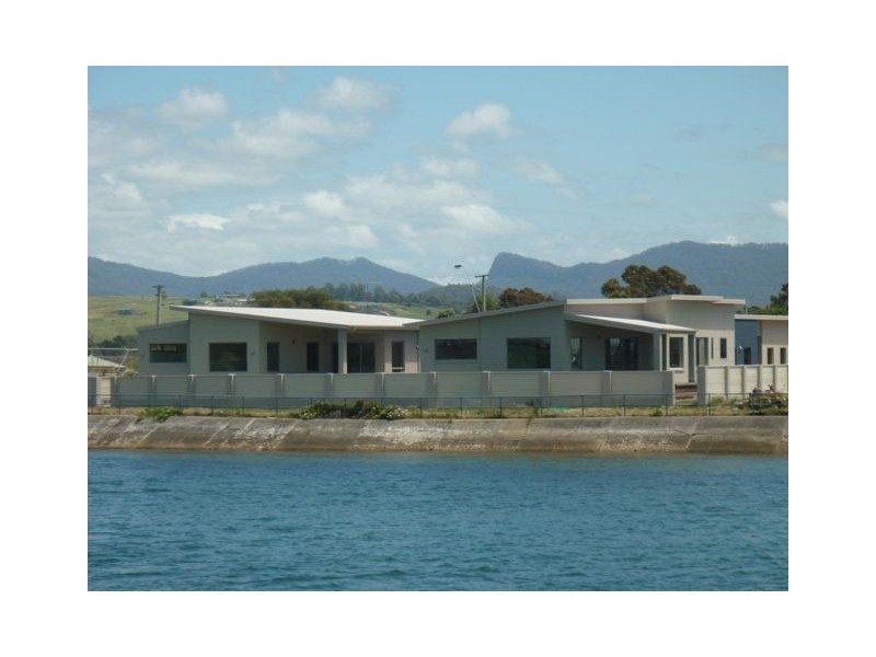 4 Tasma Parade, Ulverstone TAS 7315