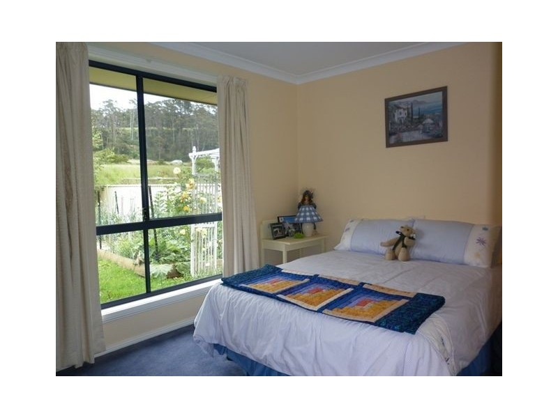 1 Sandhaven Crescent, Sulphur Creek TAS 7316