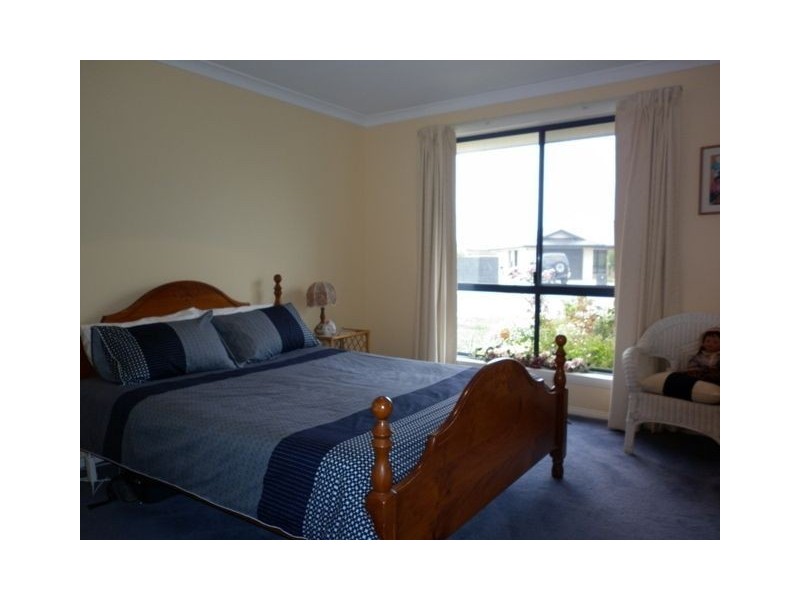 1 Sandhaven Crescent, Sulphur Creek TAS 7316
