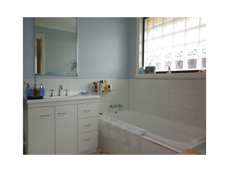 1 Sandhaven Crescent, Sulphur Creek TAS 7316