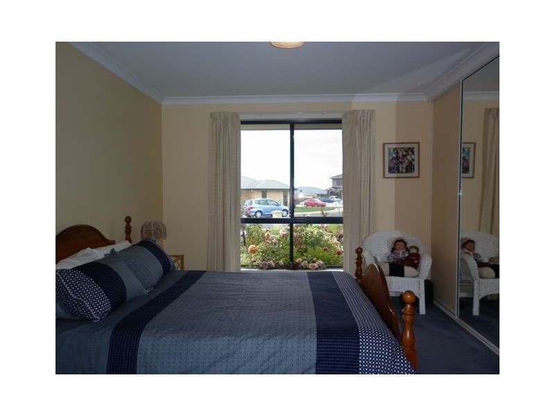 1 Sandhaven Crescent, Sulphur Creek TAS 7316
