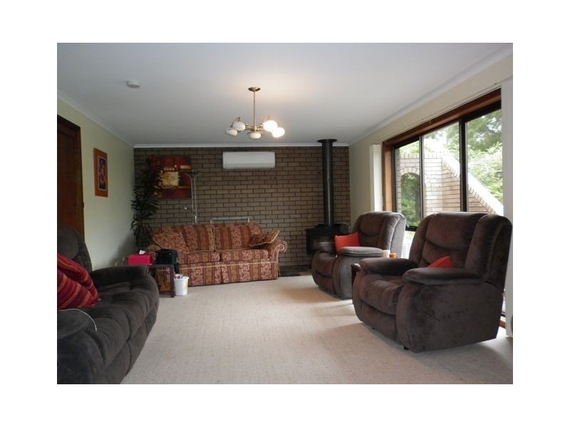 9-11 Olympic Court, Penguin TAS 7316