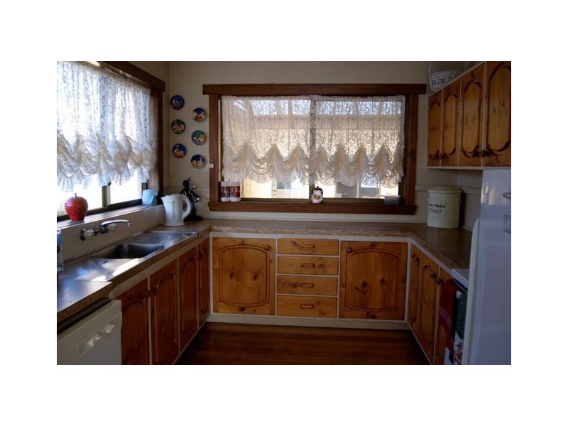 102 Alexandra Road, Ulverstone TAS 7315