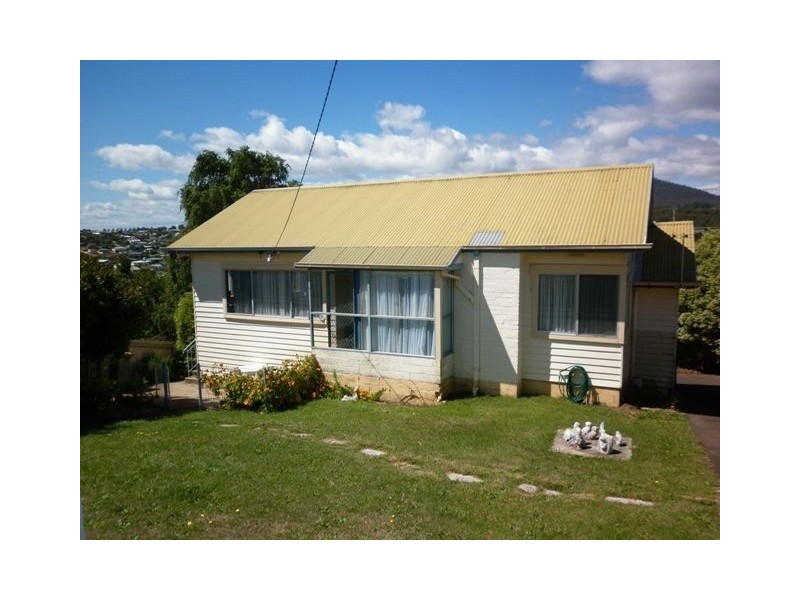 40 Ashwater Crescent, Penguin TAS 7316
