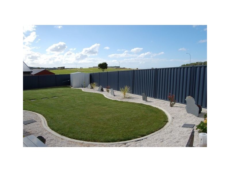 31 Hales Street, Penguin TAS 7316