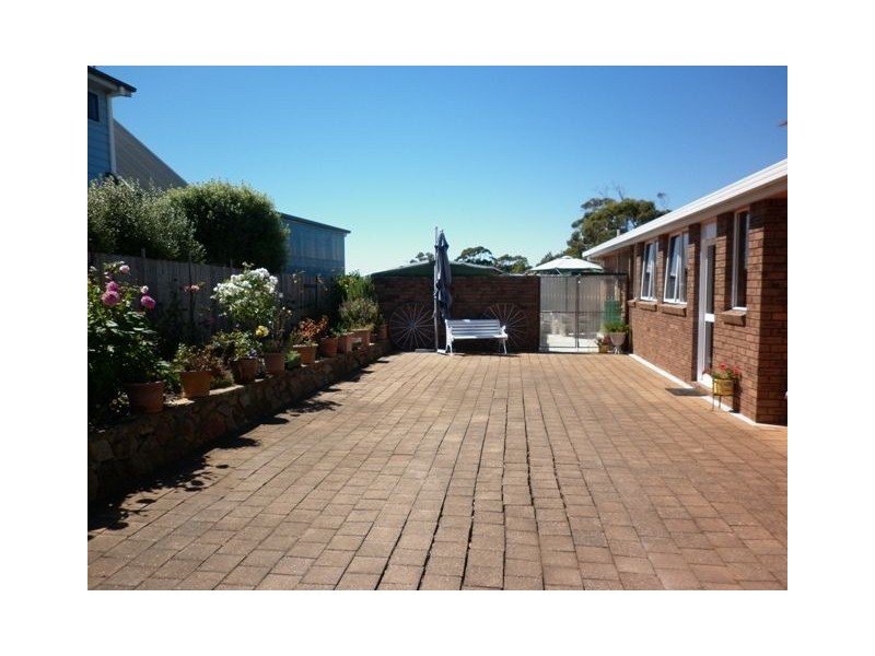 5 Kyema Street, Penguin TAS 7316