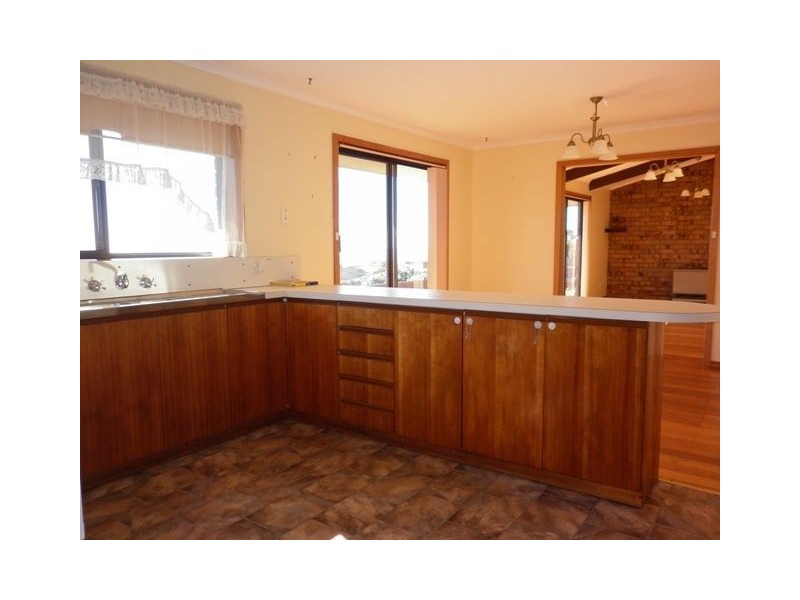 2 Adina Court, Penguin TAS 7316