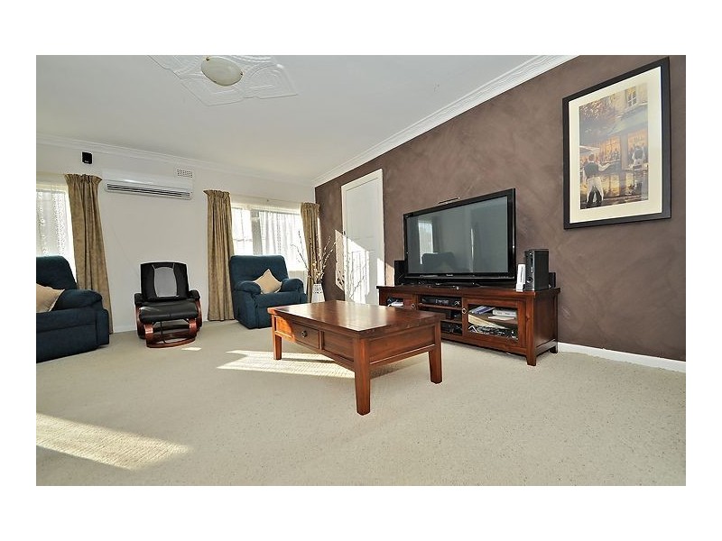 4 South Road, Penguin TAS 7316