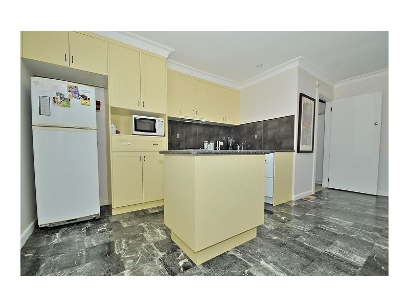 4 South Road, Penguin TAS 7316