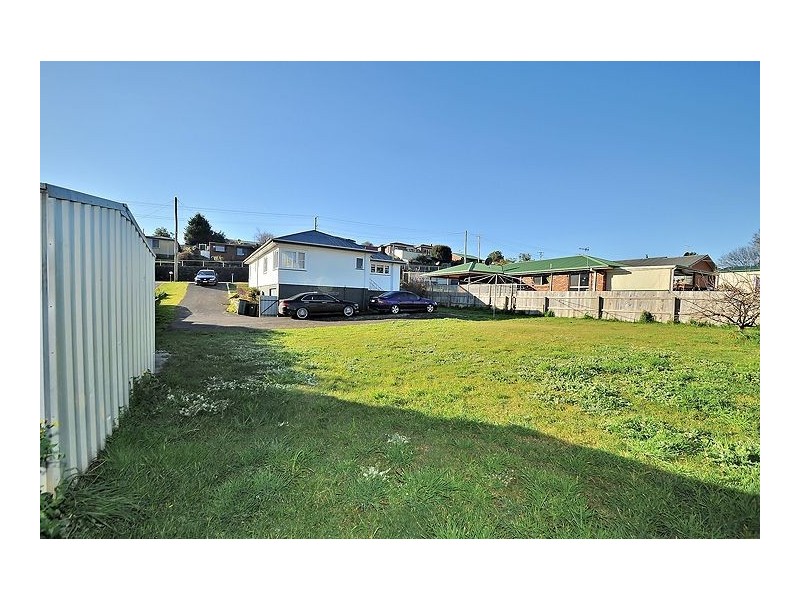 4 South Road, Penguin TAS 7316