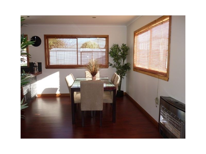 28 Pineleigh Street, Penguin TAS 7316