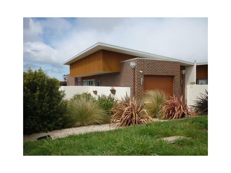 1/3 Berkshire Parade, Penguin TAS 7316