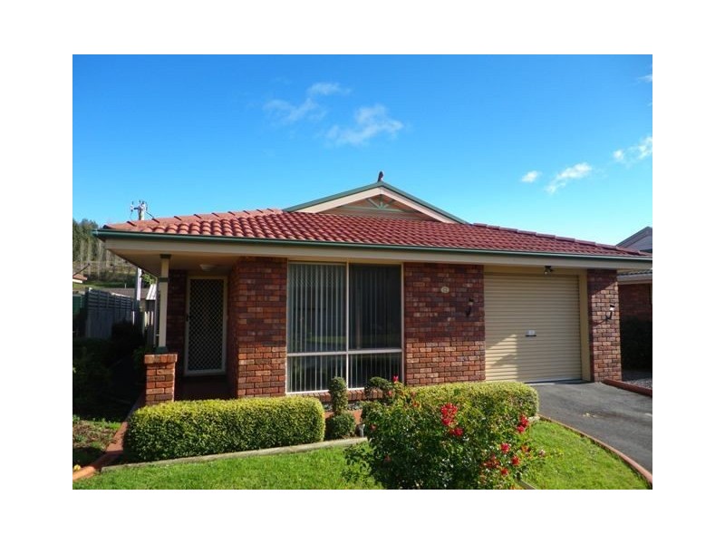 12/3 Hayward Street, Penguin TAS 7316