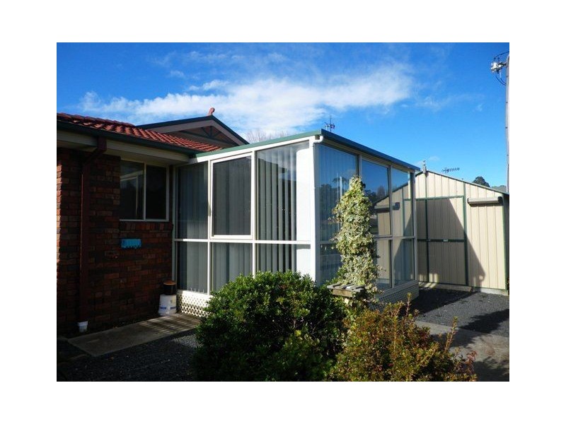 12/3 Hayward Street, Penguin TAS 7316