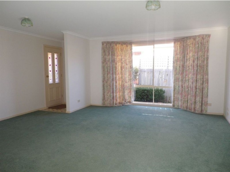 12/3 Hayward Street, Penguin TAS 7316