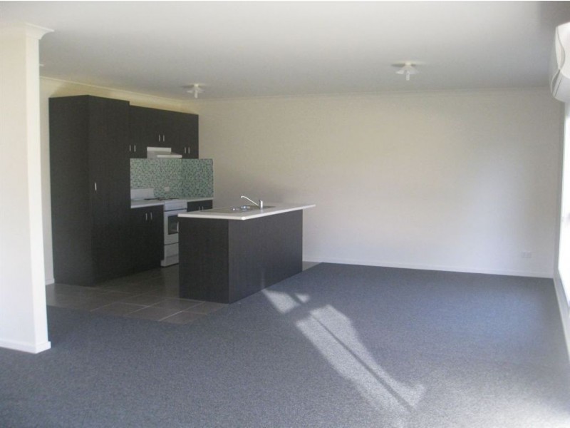 44 Berkshire Parade, Penguin TAS 7316