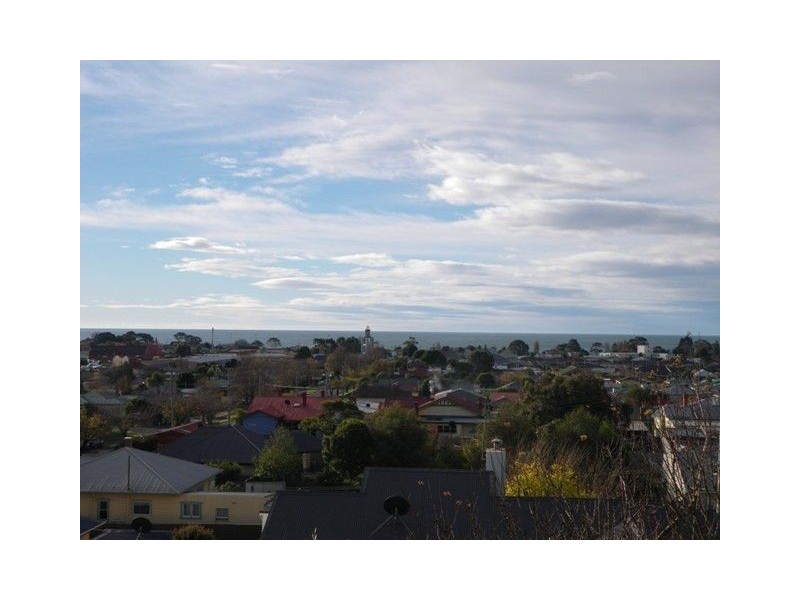 2 William Street, Ulverstone TAS 7315