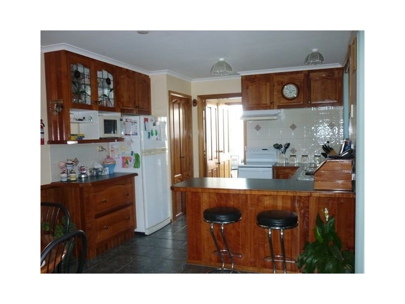 9 South Road, Penguin TAS 7316