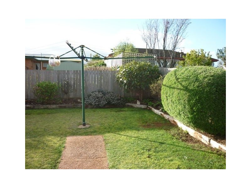 9 South Road, Penguin TAS 7316