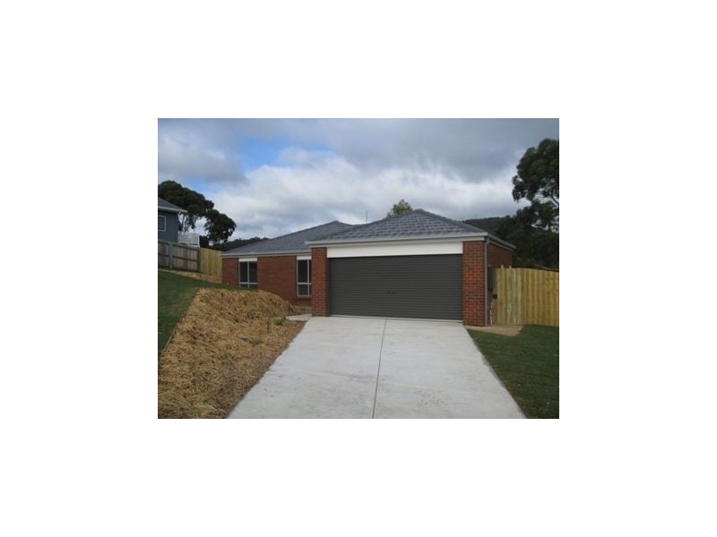 43 Berkshire Parade, Penguin TAS 7316
