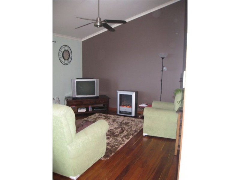 1A Main Road, Penguin TAS 7316