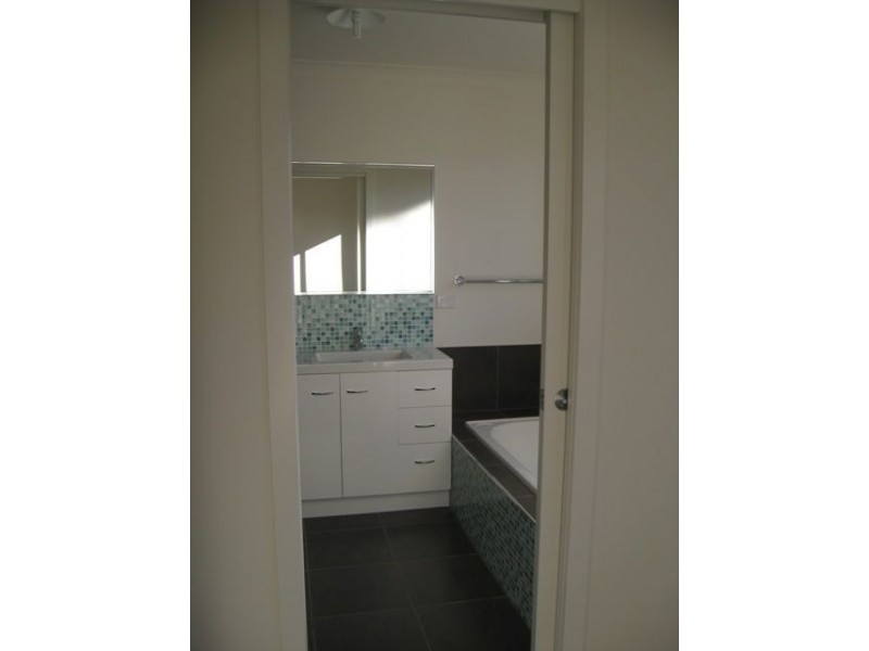 37 Berkshire Parade, Penguin TAS 7316