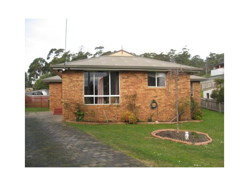 1 Ellis Street, Ulverstone TAS 7315