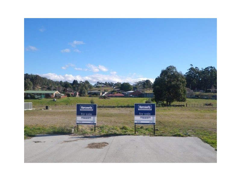 30 Berkshire Parade, Penguin TAS 7316