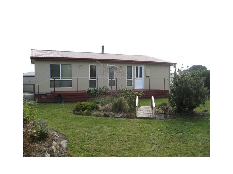 27 Triton Road, East Devonport TAS 7310