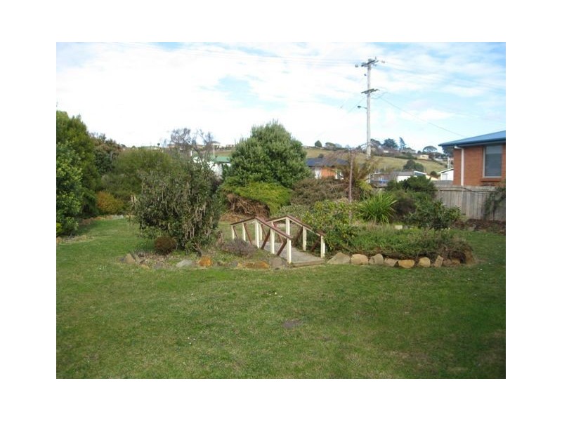 27 Triton Road, East Devonport TAS 7310
