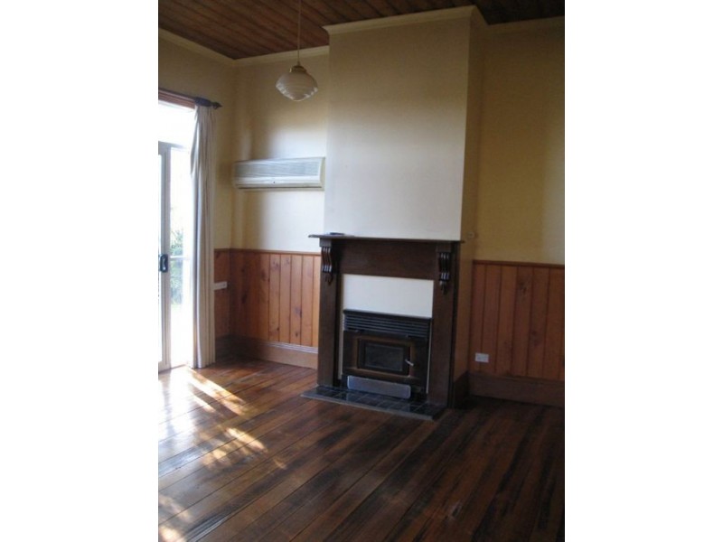 6 Ironcliffe Road, Penguin TAS 7316