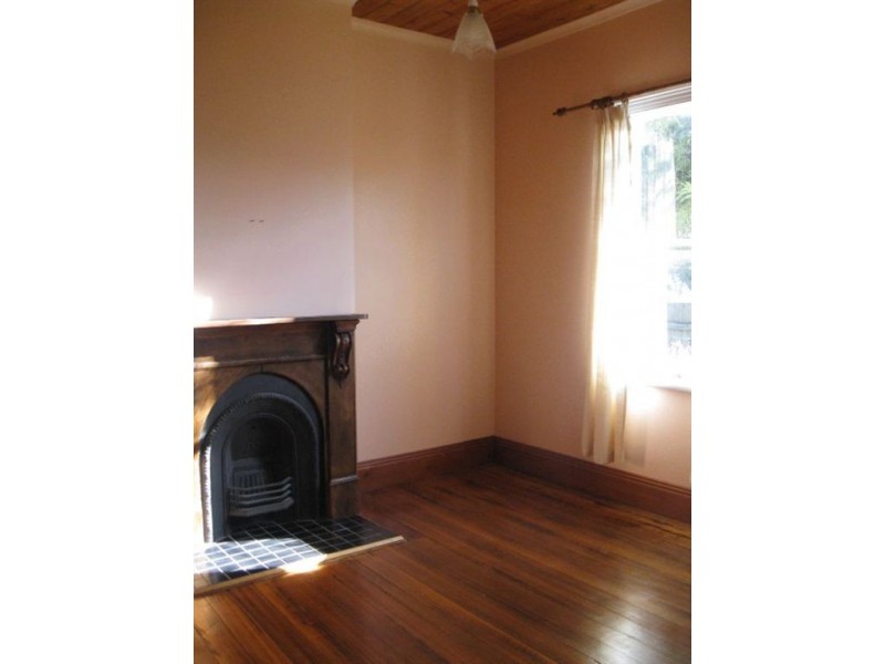 6 Ironcliffe Road, Penguin TAS 7316