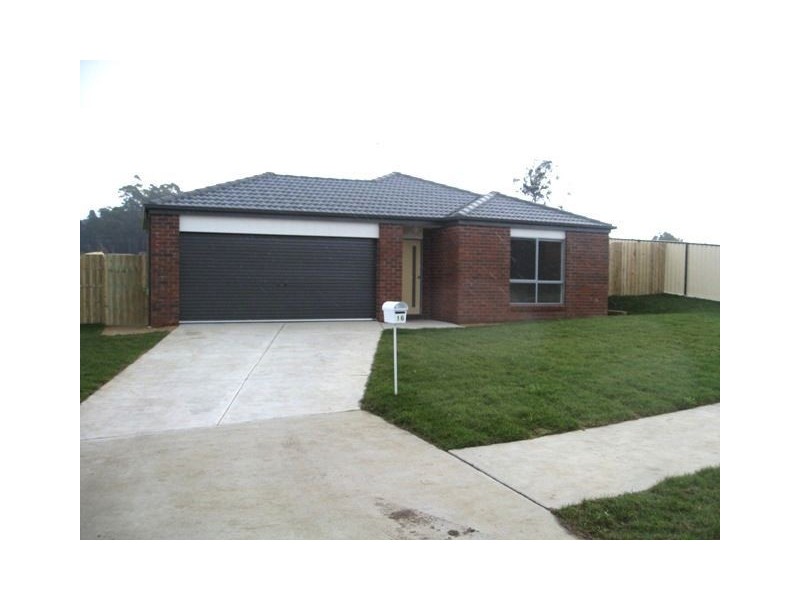 16 Berkshire Parade, Penguin TAS 7316