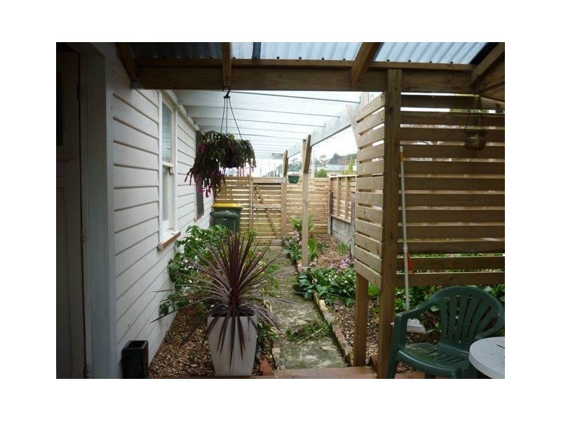 12 Arnold Street, Penguin TAS 7316