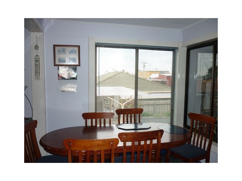 12 Arnold Street, Penguin TAS 7316