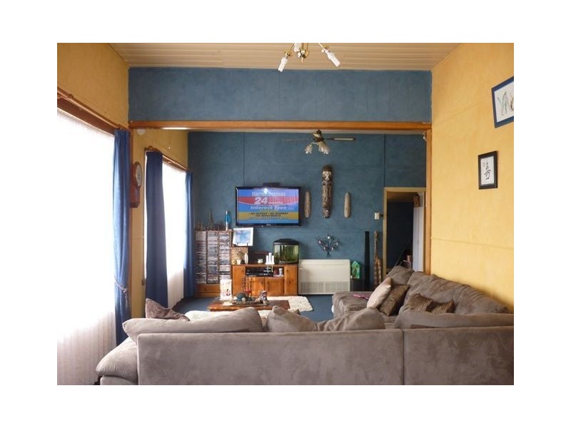 27 Pine Road, Penguin TAS 7316