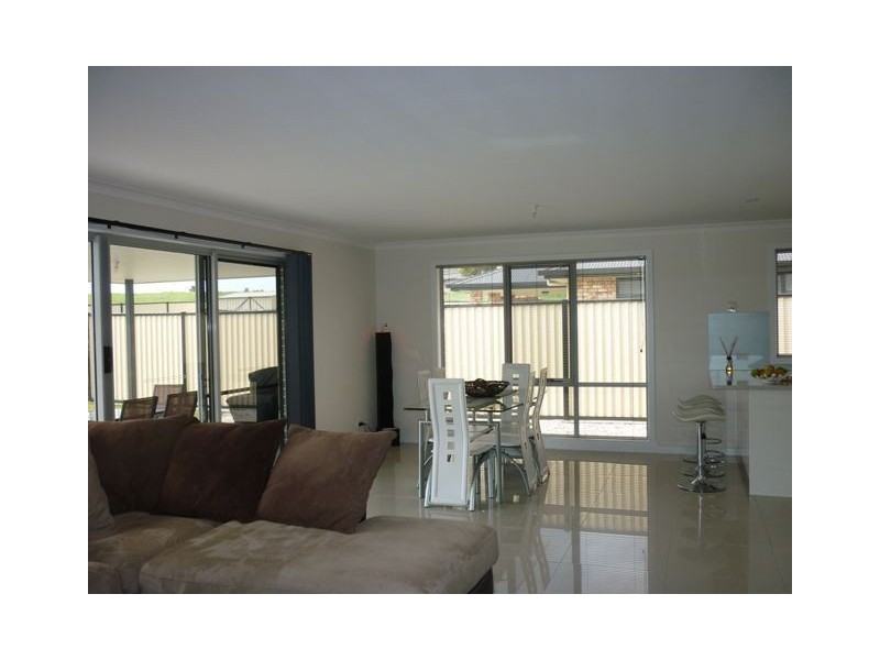 21 Hales Street, Penguin TAS 7316