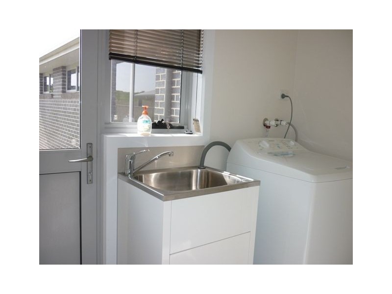 21 Hales Street, Penguin TAS 7316