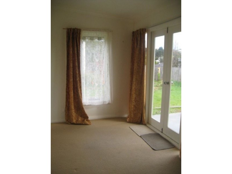 2 Hayward Street, Penguin TAS 7316