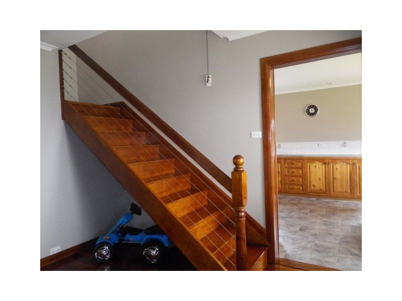 11 Rekuna Road, Penguin TAS 7316